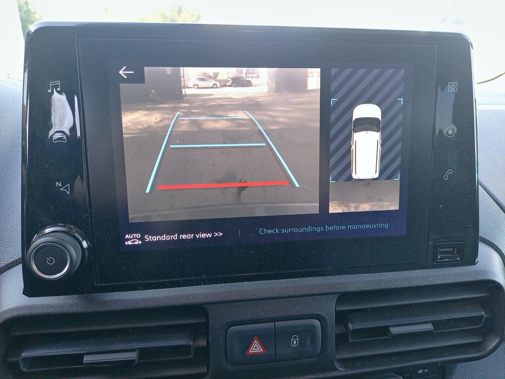 Occasion CITROEN Berlingo e-Berlingo Taille M 136 ch 100 kWh Automatique - Shine