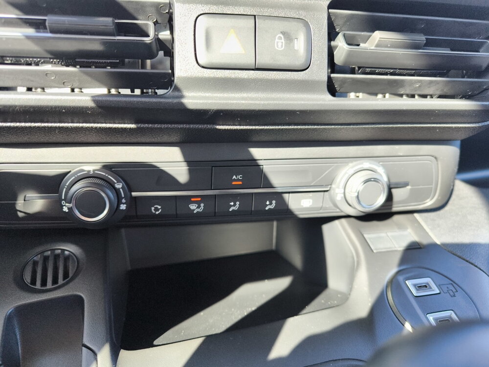 Occasion CITROEN Berlingo Berlingo Diesel 100 ch M Manuelle - Plus