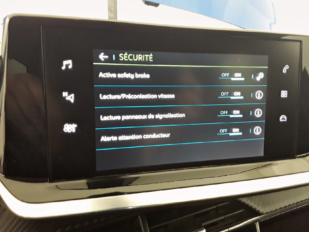 Occasion PEUGEOT 2008 2008 Electrique 136 ch - Allure