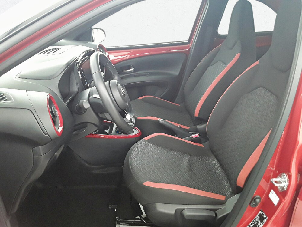 Occasion TOYOTA toyota aygo x Aygo X 1.0 VVT-i 72 S-CVT - Dynamic