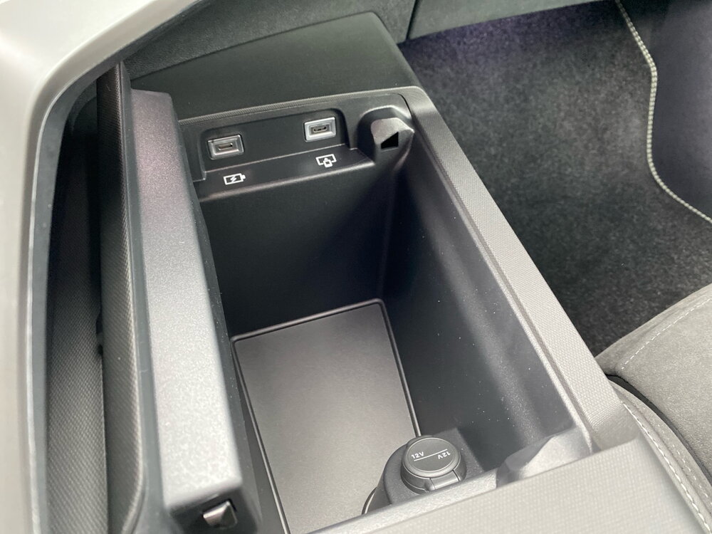 Occasion PEUGEOT 3008 3008 Hybrid 145 e-DCS6 - GT Exclusive