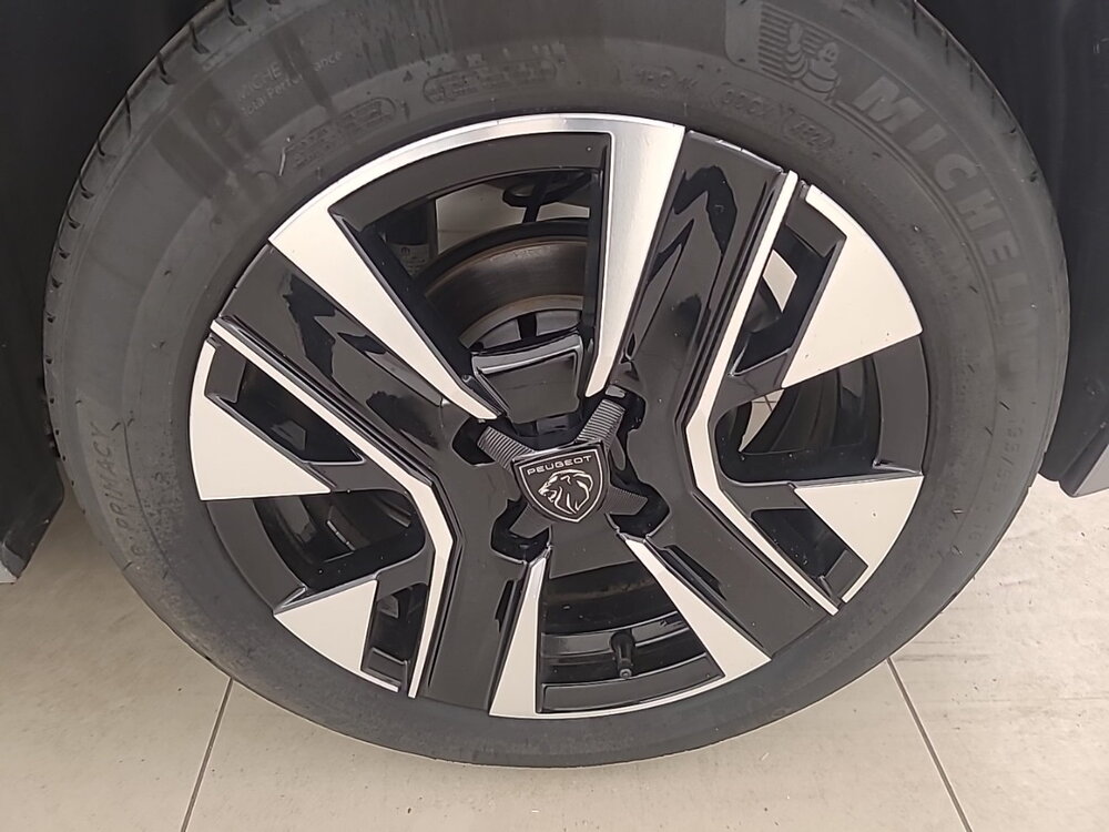 Occasion PEUGEOT 208 208 Hybrid 100 e-DCS6 - Allure