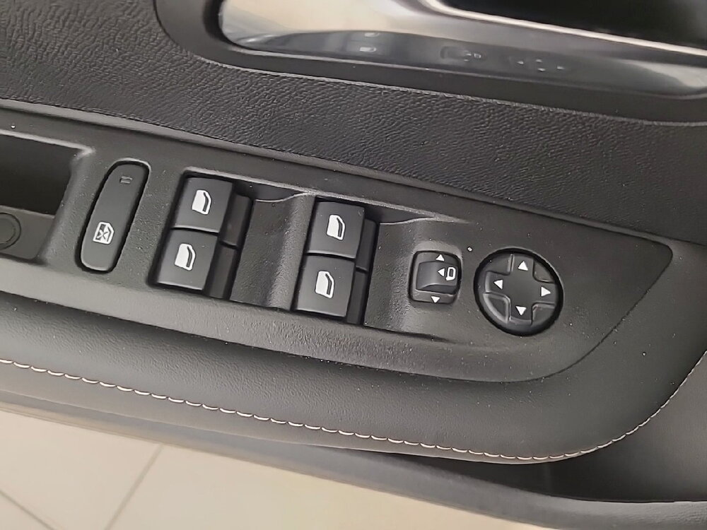 Occasion PEUGEOT 208 208 Hybrid 100 e-DCS6 - Allure