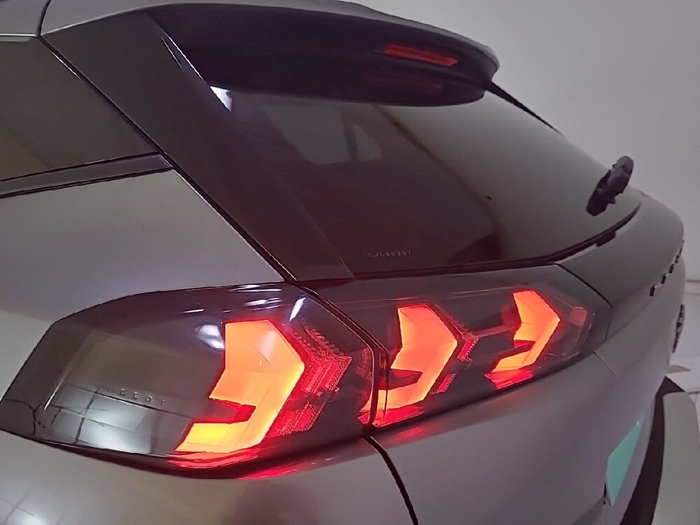 Occasion PEUGEOT 2008 2008 Electrique 136 ch - Allure
