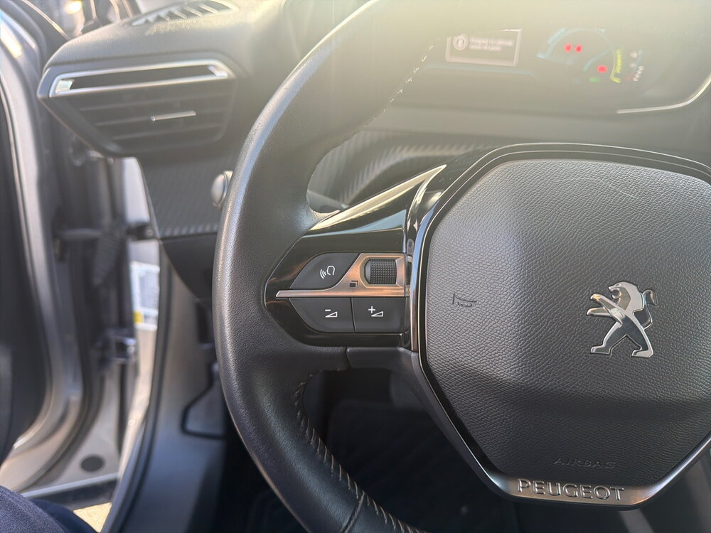 Occasion PEUGEOT 2008 2008 Electrique 136 ch - Allure