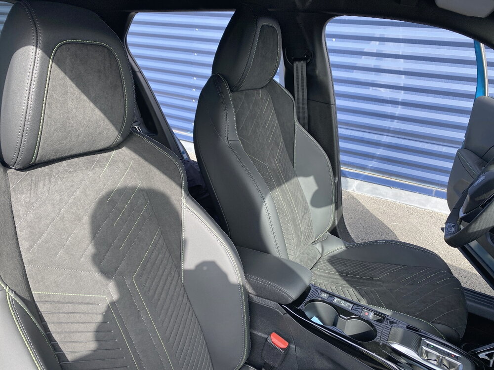Occasion PEUGEOT 2008 2008 Electrique 54 kWh 156 ch - GT Exclusive