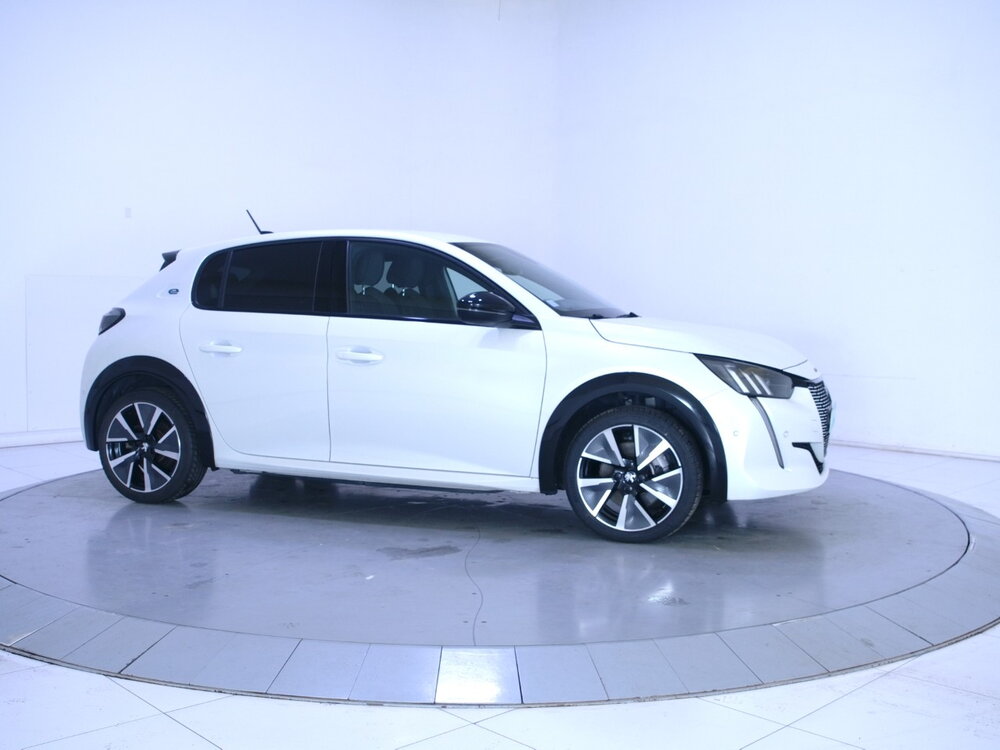 Occasion PEUGEOT 208 208 Electrique 50 kWh 136ch - GT