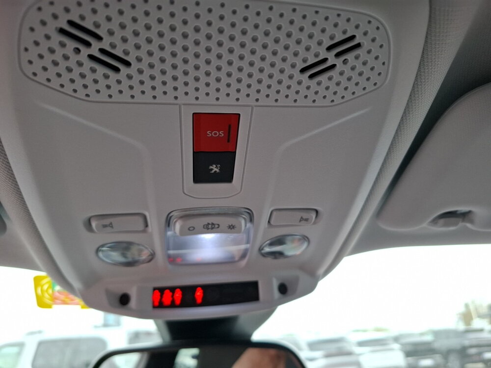 Occasion PEUGEOT 2008 2008 PureTech 130 S&S EAT8 - Roadtrip