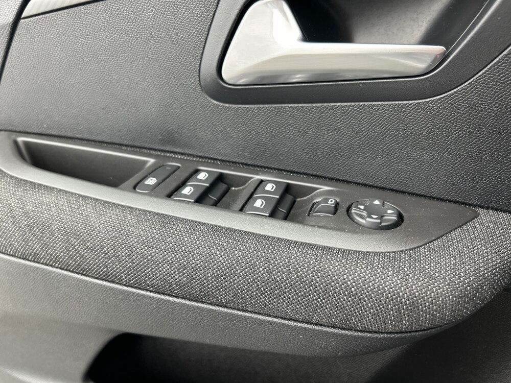 Occasion PEUGEOT 208 208 Hybrid 100 e-DCS6 - Style