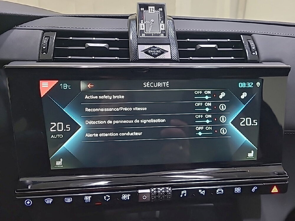 Occasion DS DS 7 Crossback DS7 Crossback Hybride E-Tense 300 EAT8 4x4 - Rivoli