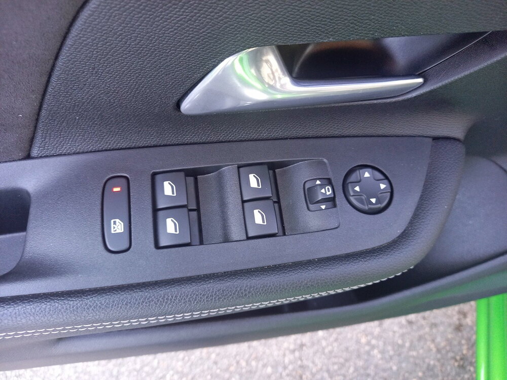 Occasion OPEL Mokka Mokka Electrique 136 ch & Batterie 50 kWh - Ultimate