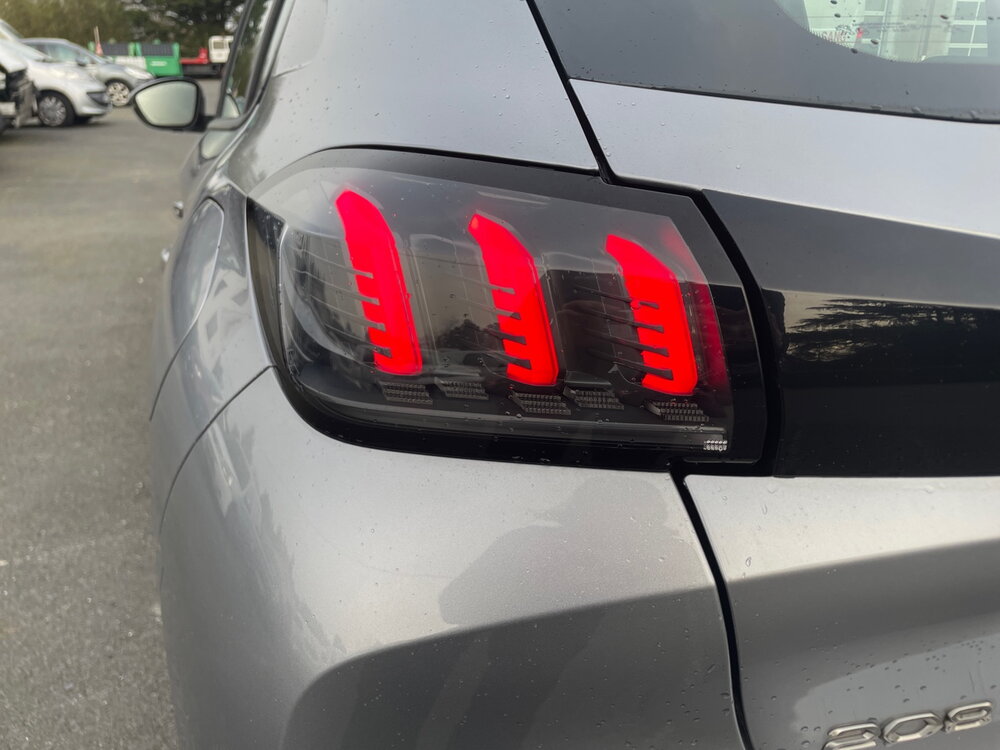 Occasion PEUGEOT 208 208 PureTech 100 S&S BVM6 - Allure