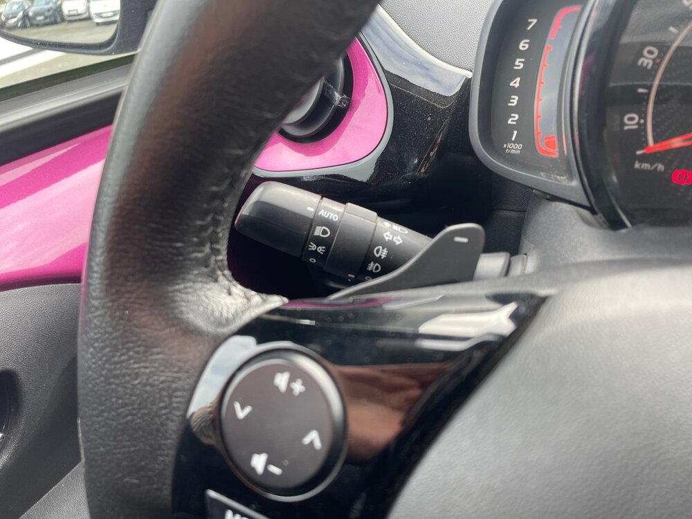 Occasion TOYOTA Aygo Aygo 1.0 VVT-i x-shift - x-play x-app