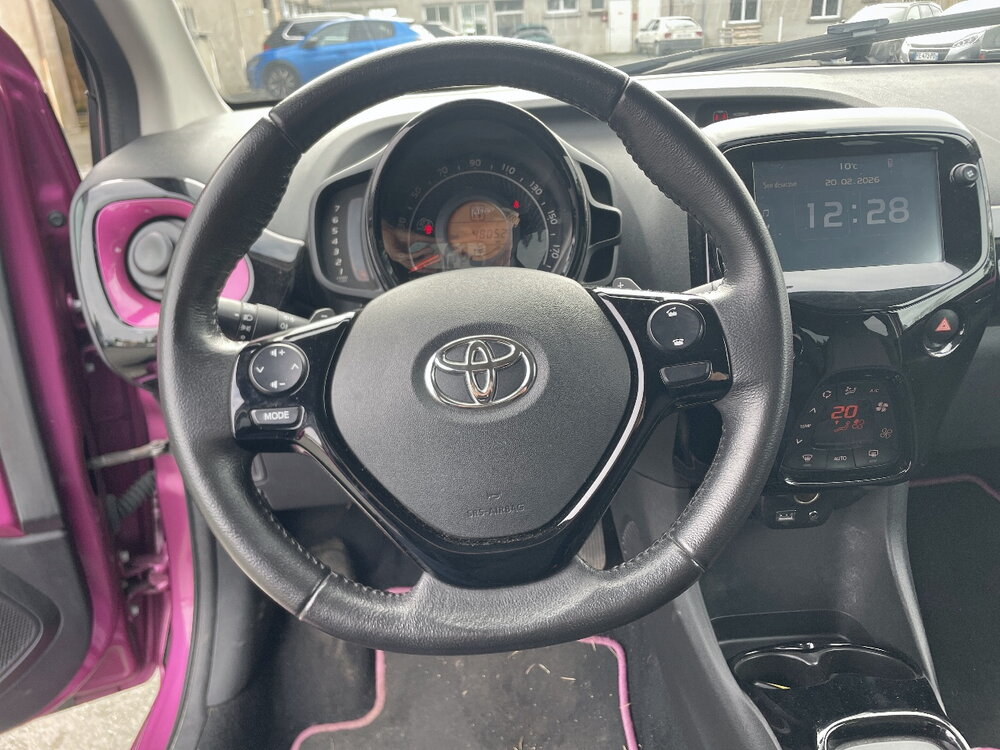 Occasion TOYOTA Aygo Aygo 1.0 VVT-i x-shift - x-play x-app