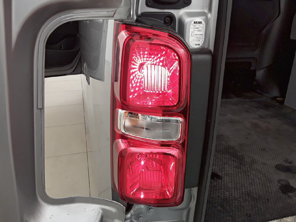 Occasion PEUGEOT Expert EXPERT CA FIXE M BLUEHDI 180 S&S EAT8