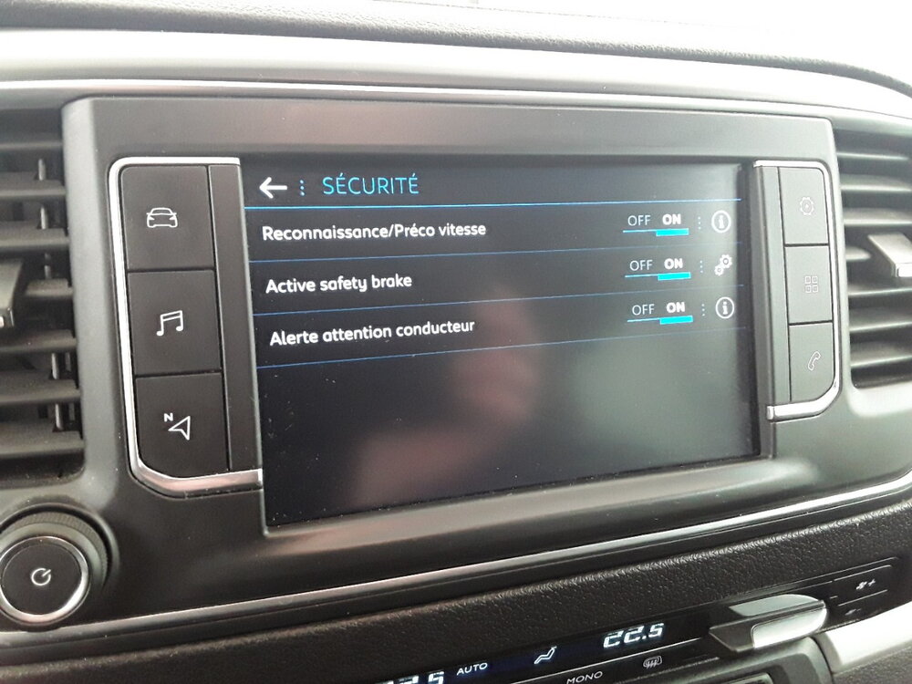 Occasion PEUGEOT Expert EXPERT CA FIXE M BLUEHDI 180 S&S EAT8