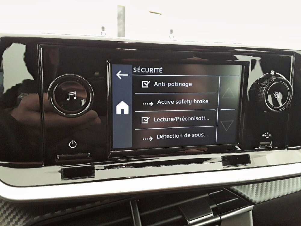 Occasion PEUGEOT 208 208 PureTech 75 S&S BVM5 - Like