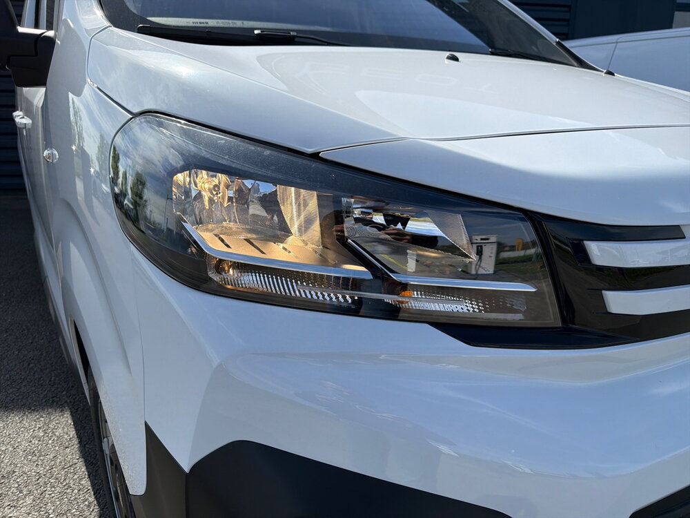 Occasion PEUGEOT Expert EXPERT FGN M DIESEL 150 CH AUTOMATIQUE