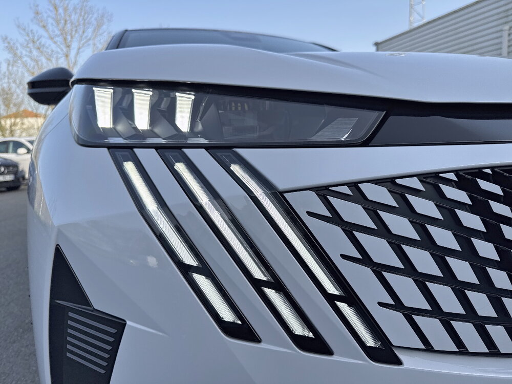 Occasion PEUGEOT 3008 3008 Hybrid 145 e-DCS6 - GT