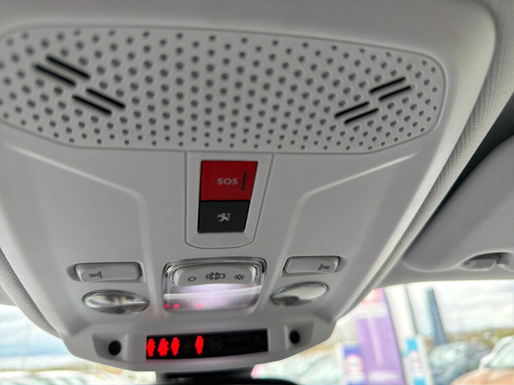 Occasion PEUGEOT 2008 2008 PureTech 130 S&S EAT8 - Allure Pack