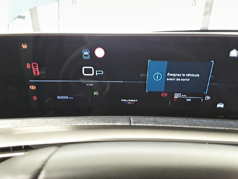 Occasion PEUGEOT 3008 3008 Hybrid 145 e-DCS6 - Allure