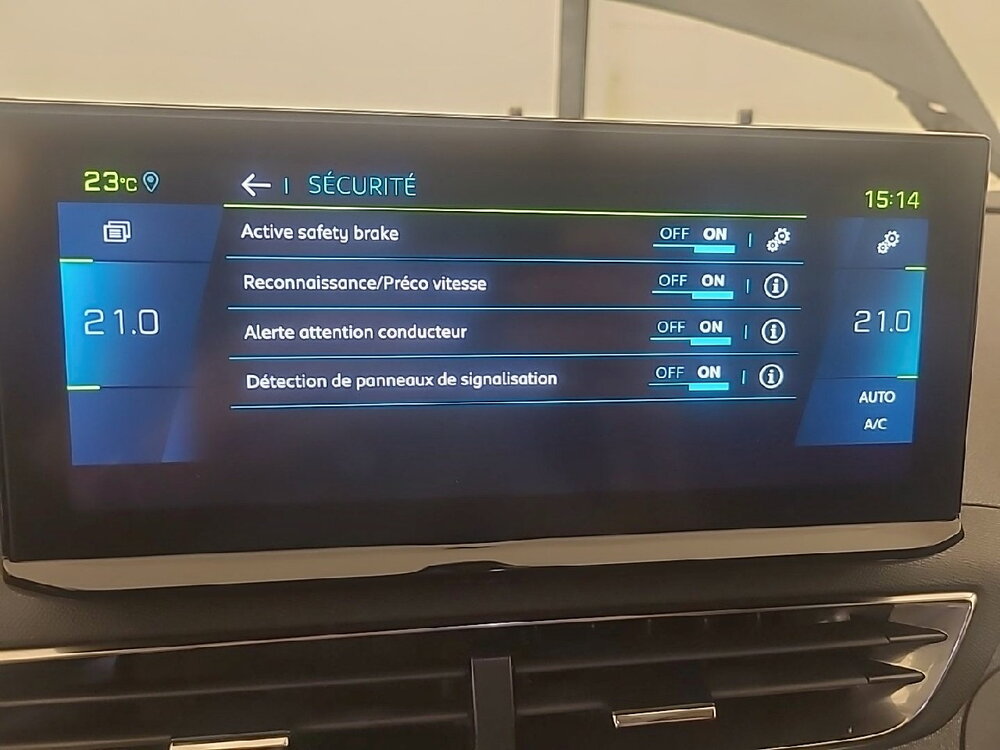 Occasion PEUGEOT 3008 3008 Hybrid 225 e-EAT8 - Roadtrip