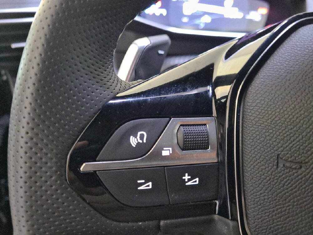Occasion PEUGEOT 2008 2008 Hybrid 145 e-DCS6 - GT
