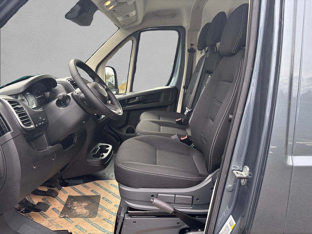 Occasion PEUGEOT Boxer BOXER FGN TOLE 3.3 T L2H2 140 S&S BVM6