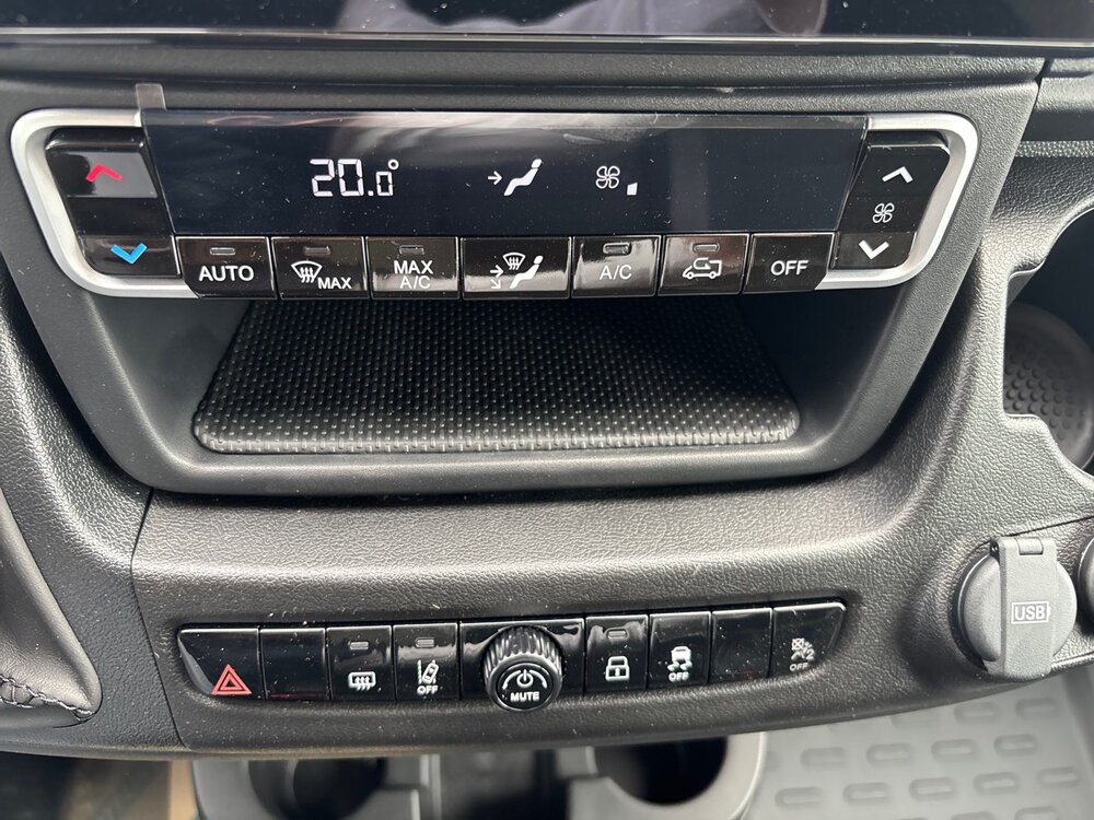 Occasion PEUGEOT Boxer BOXER FGN TOLE 3.3 T L2H2 140 S&S BVM6