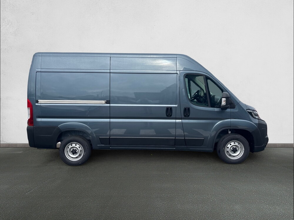 Occasion PEUGEOT Boxer BOXER FGN TOLE 3.3 T L2H2 140 S&S BVM6
