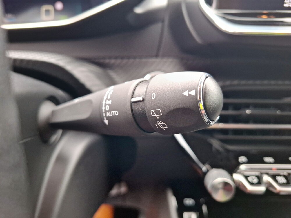 Occasion PEUGEOT 208 208 Electrique 50 kWh 136ch - Allure Business