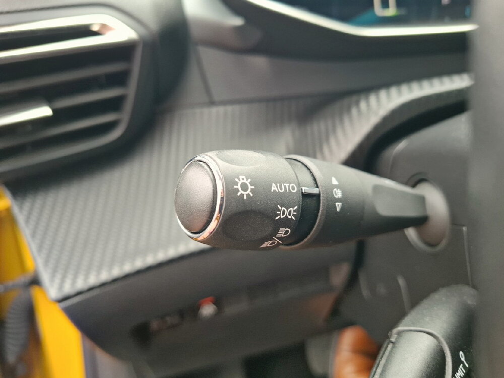 Occasion PEUGEOT 208 208 Electrique 50 kWh 136ch - Allure Business