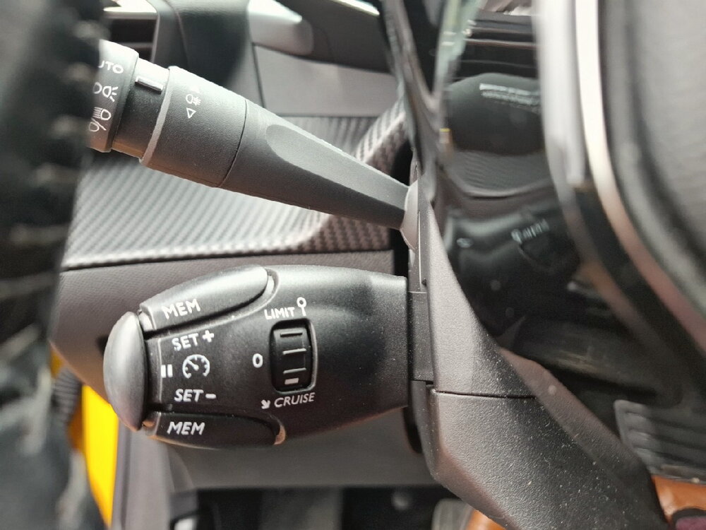 Occasion PEUGEOT 208 208 Electrique 50 kWh 136ch - Allure Business