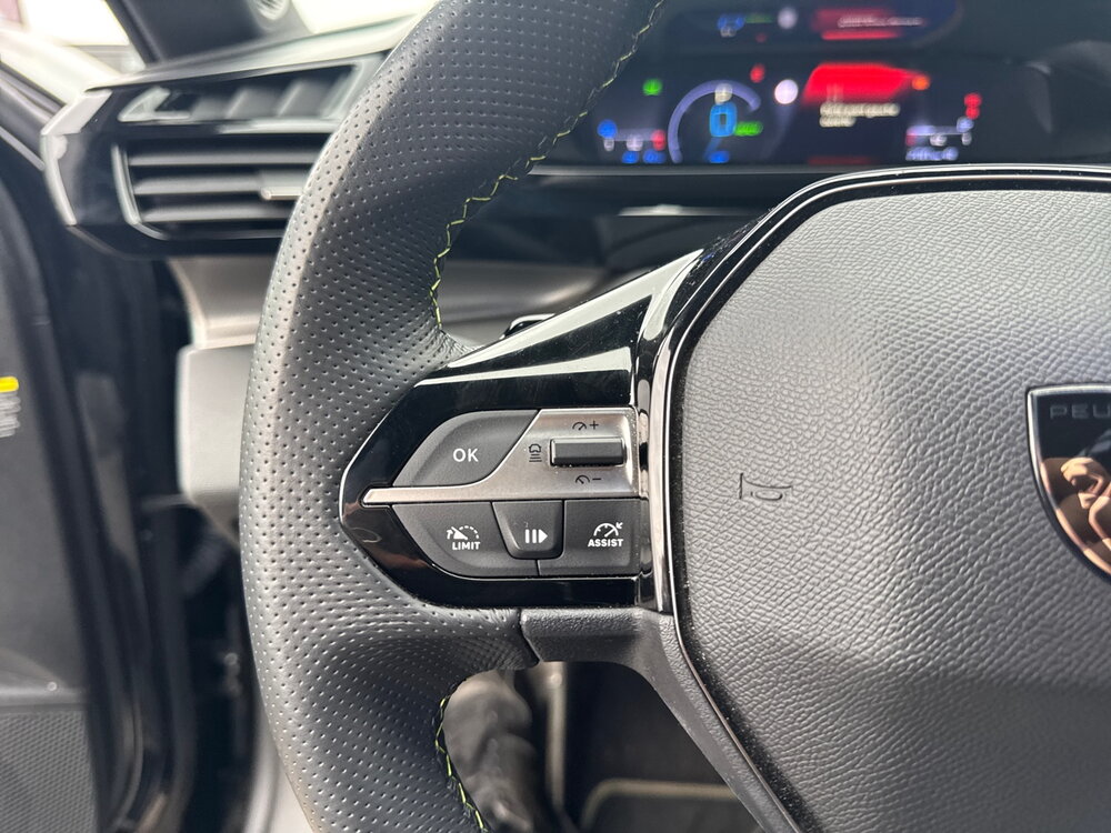 Occasion PEUGEOT 408 408 PHEV 225 e-EAT8 - GT