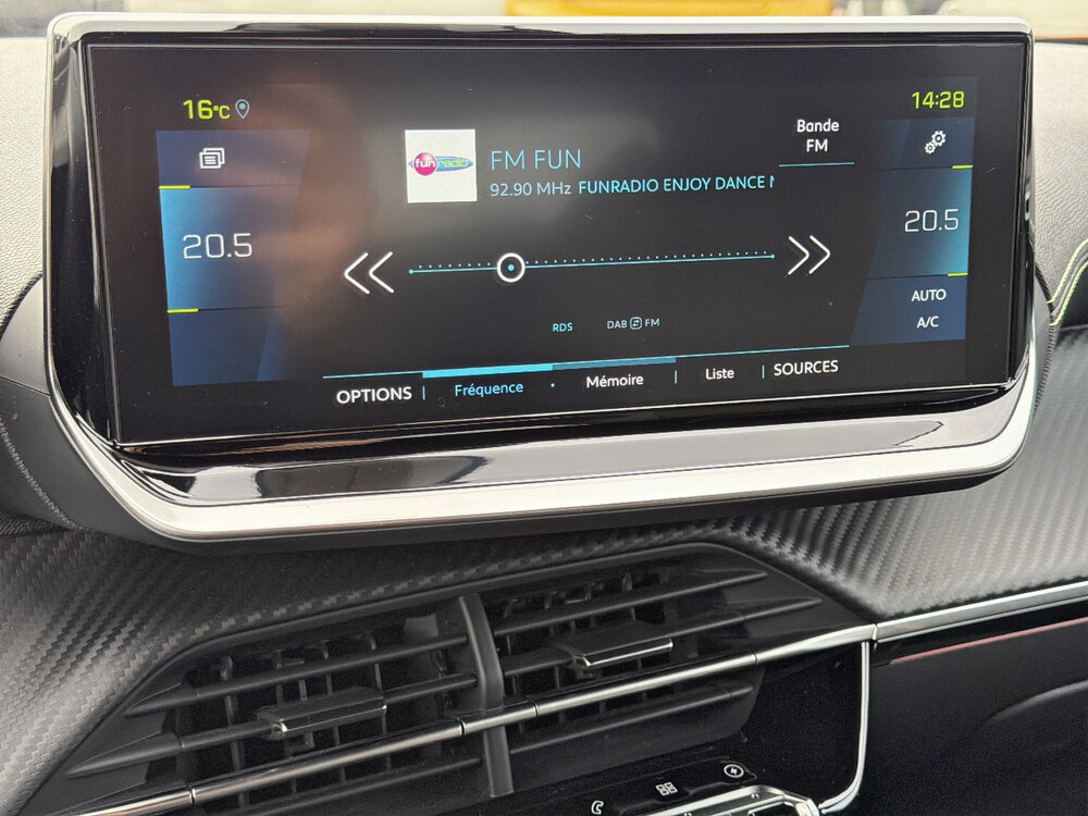 Occasion PEUGEOT 2008 2008 Electrique 136 ch - GT