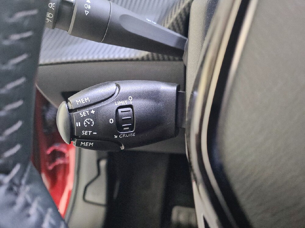 Occasion PEUGEOT 208 208 Electrique 50 kWh 136ch - Allure