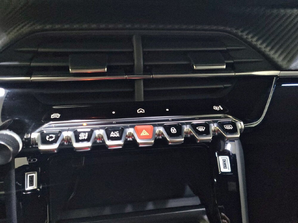 Occasion PEUGEOT 2008 2008 Hybrid 145 e-DCS6 - GT