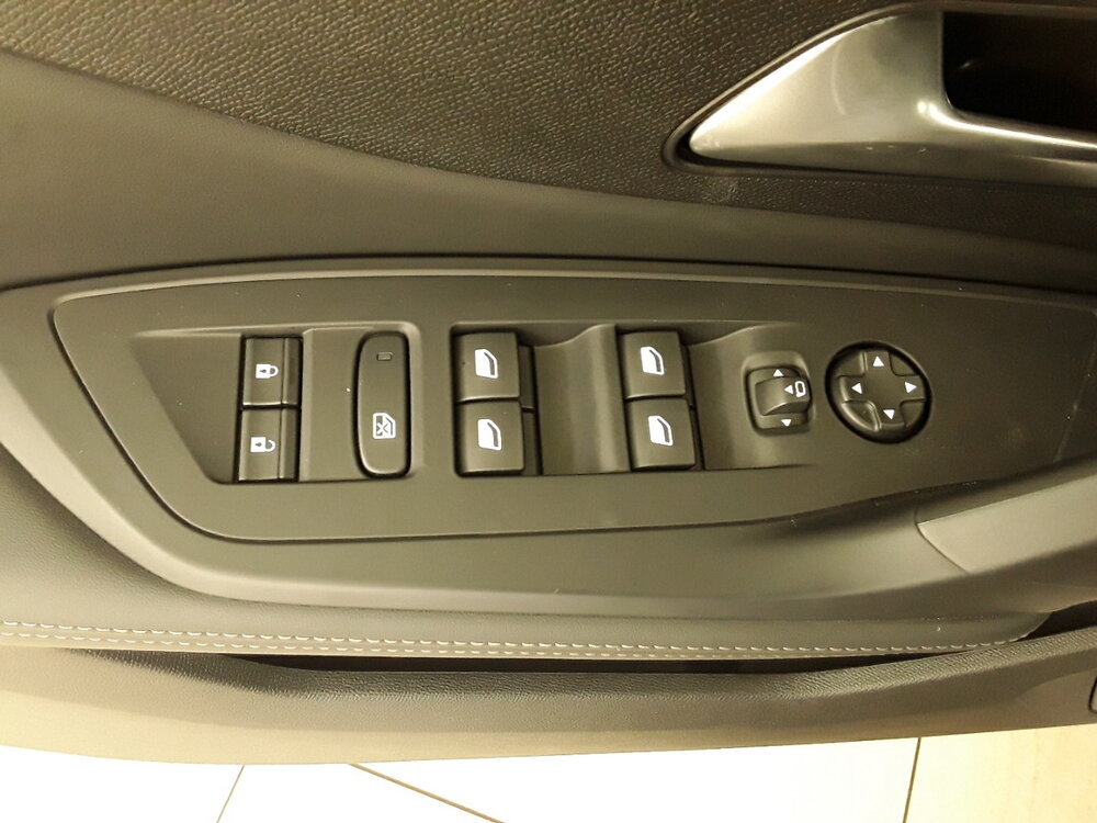 Occasion PEUGEOT 308 308 Hybrid 145 e-DCS6 - Allure