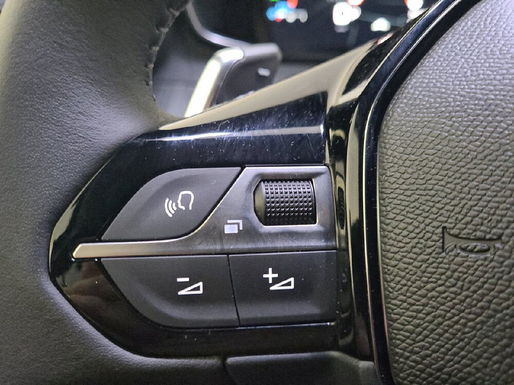 Occasion PEUGEOT 2008 2008 Hybrid 145 e-DCS6 - Allure