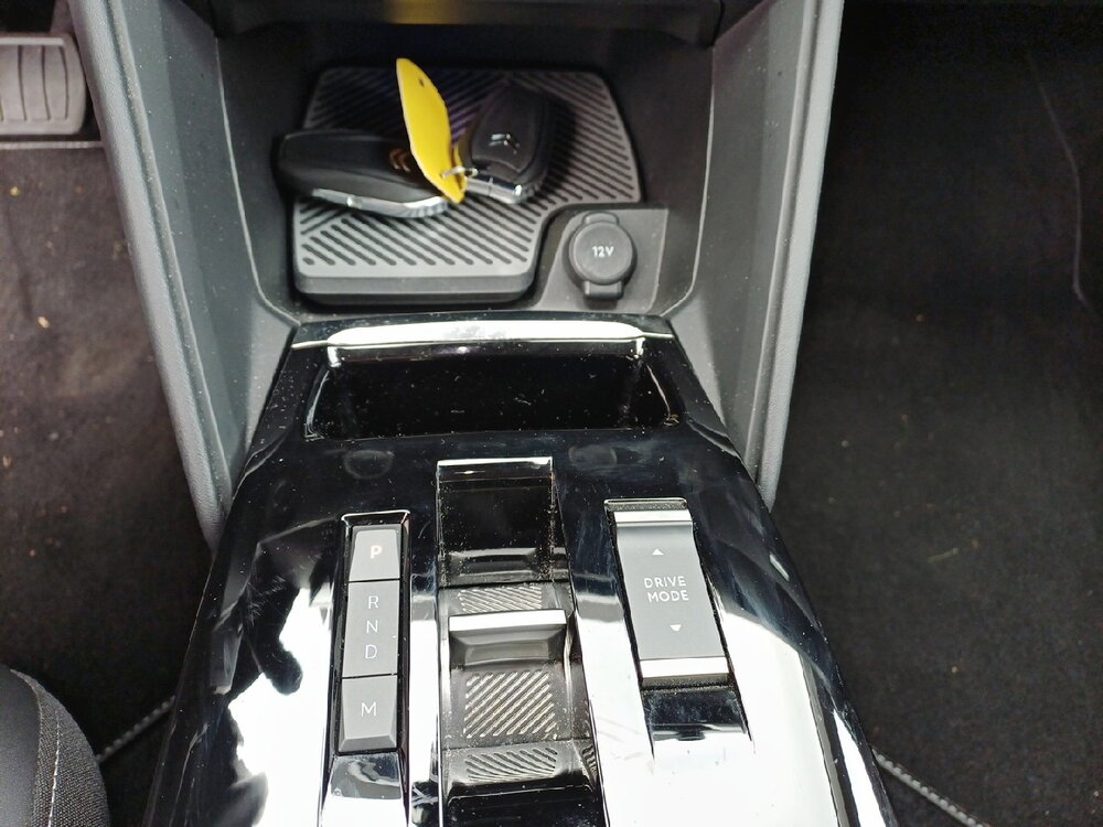 Occasion CITROEN C4 C4 PureTech 130 S&S EAT8 - Shine Pack