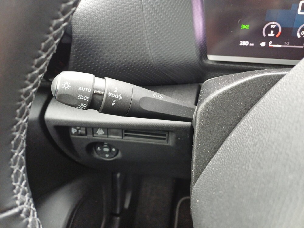 Occasion CITROEN C4 C4 PureTech 130 S&S EAT8 - Shine Pack