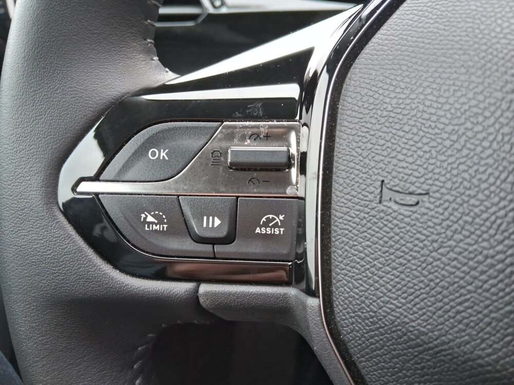 Occasion PEUGEOT 408 408 PHEV 225 e-EAT8 - Allure Pack