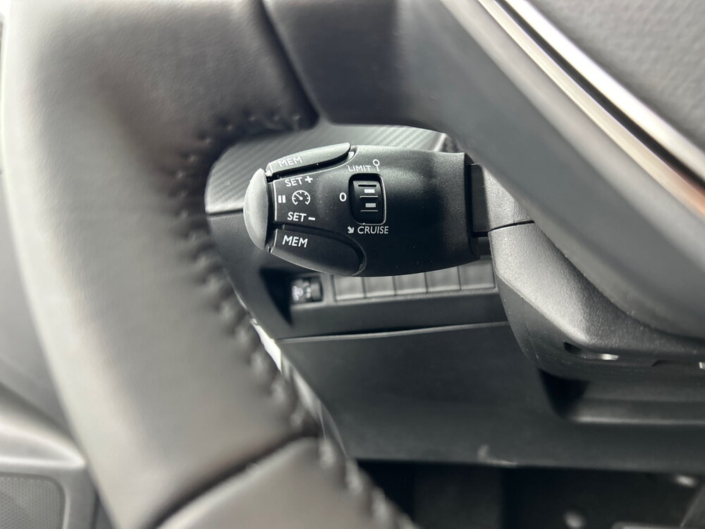 Occasion PEUGEOT 208 208 Hybrid 110 ch e-DCS6 - Style