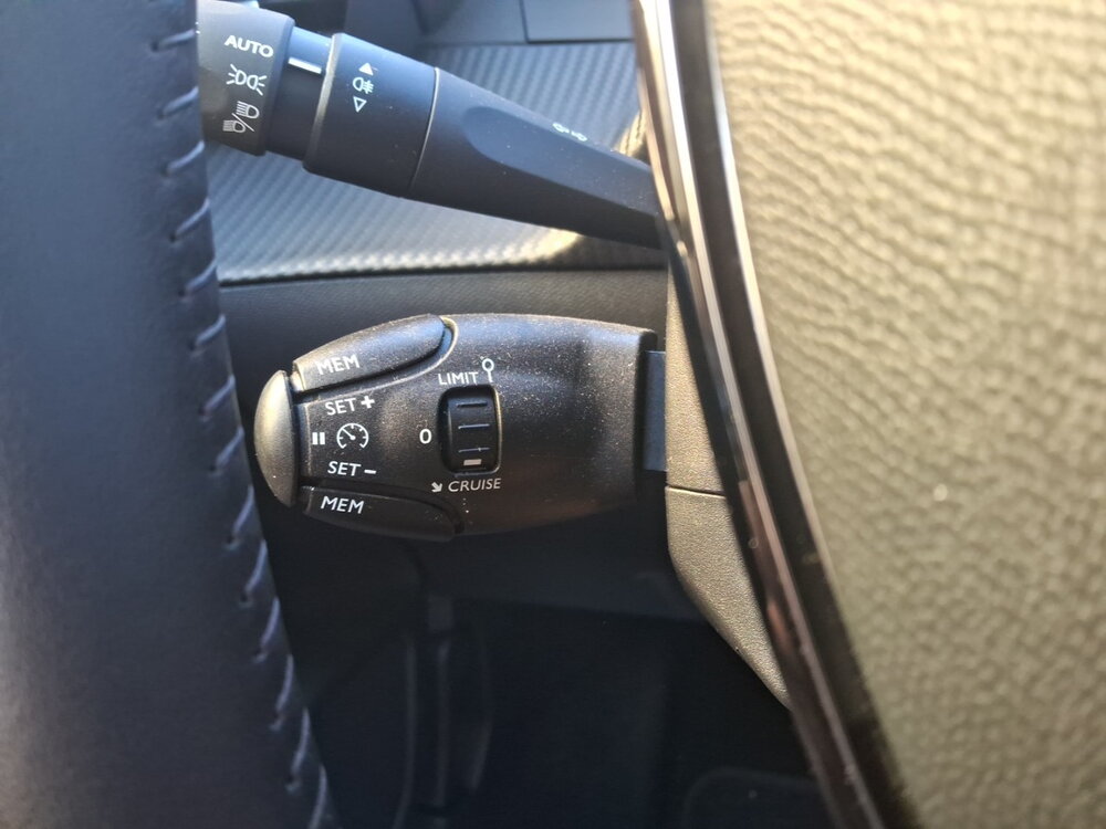 Occasion PEUGEOT 208 208 Electrique 50 kWh 136ch - Active