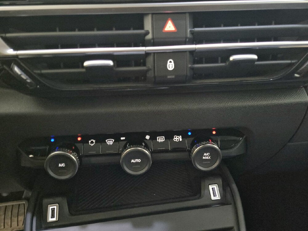 Occasion CITROEN C4 C4 PureTech 130 S&S EAT8 - Feel Pack