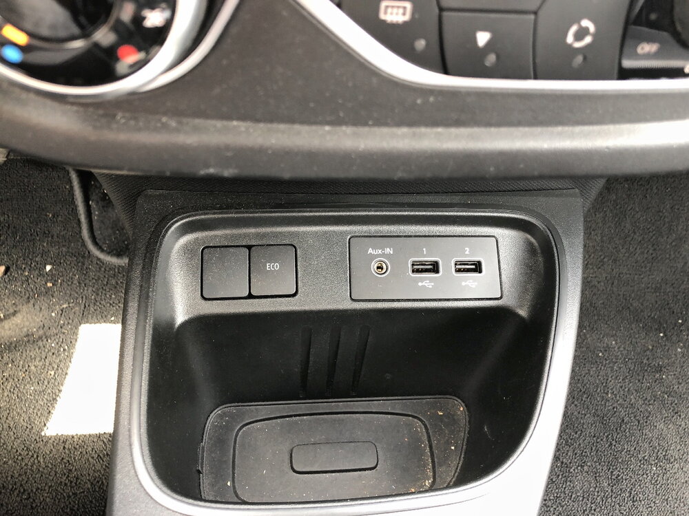 Occasion RENAULT Twingo Twingo III E-Tech - Equilibre