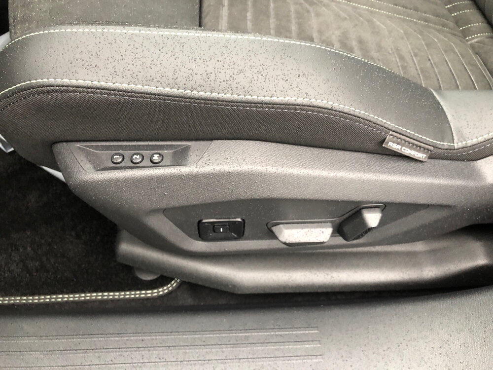 Occasion PEUGEOT 5008 5008 Electrique 230 ch 97 kWh Grande autonomie - GT Exclusive