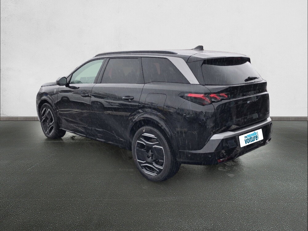 Occasion PEUGEOT 5008 5008 Electrique 230 ch 97 kWh Grande autonomie - GT Exclusive