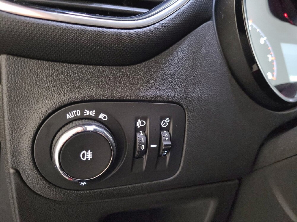 Occasion OPEL Crossland Crossland 1.5 D 110 ch BVM6 - Elegance Business