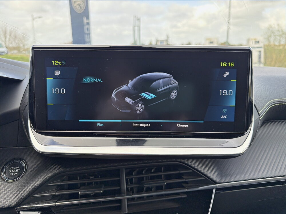 Occasion PEUGEOT 208 208 Electrique 50 kWh 136ch - GT